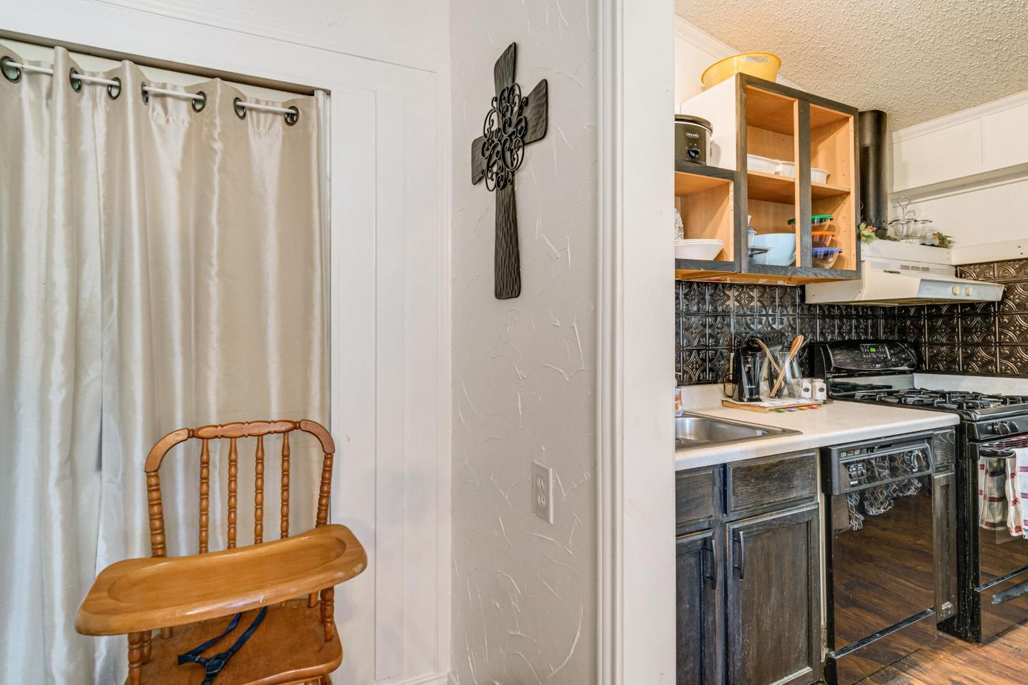 College Station Getaway With Hot Tub And Courtyard! Villa Exterior photo